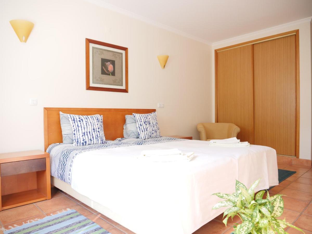 Large Penthouse Near Porto De Mos Beach With Magnificent Views In Lagos Kültér fotó