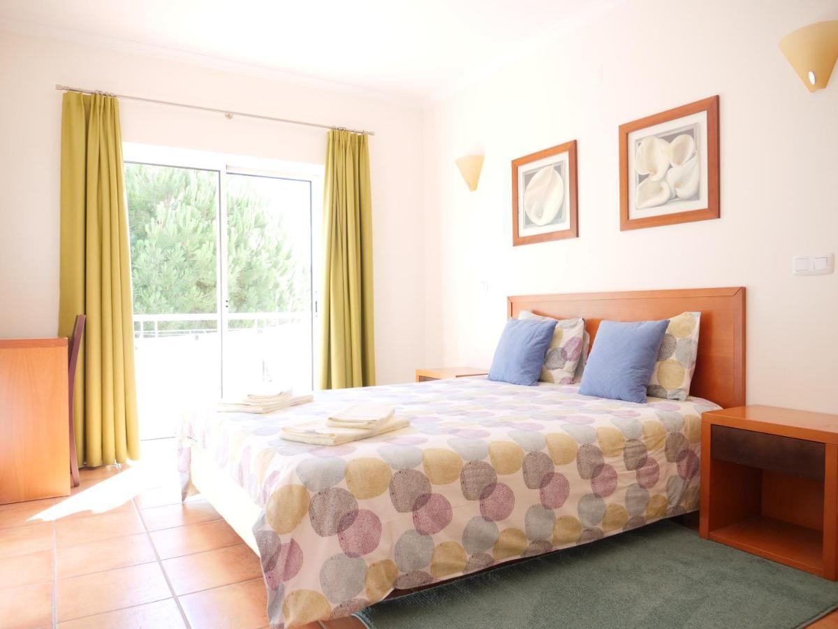 Large Penthouse Near Porto De Mos Beach With Magnificent Views In Lagos Kültér fotó