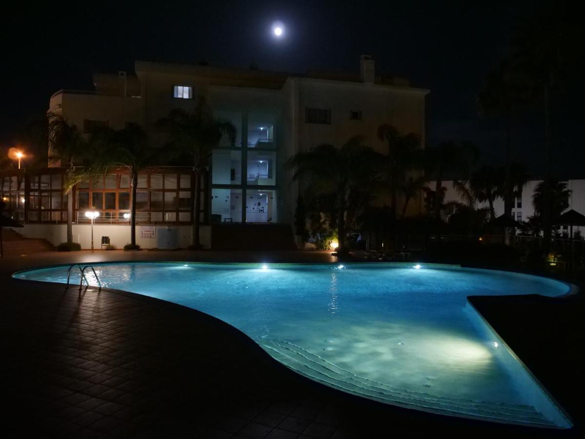 Large Penthouse Near Porto De Mos Beach With Magnificent Views In Lagos Kültér fotó