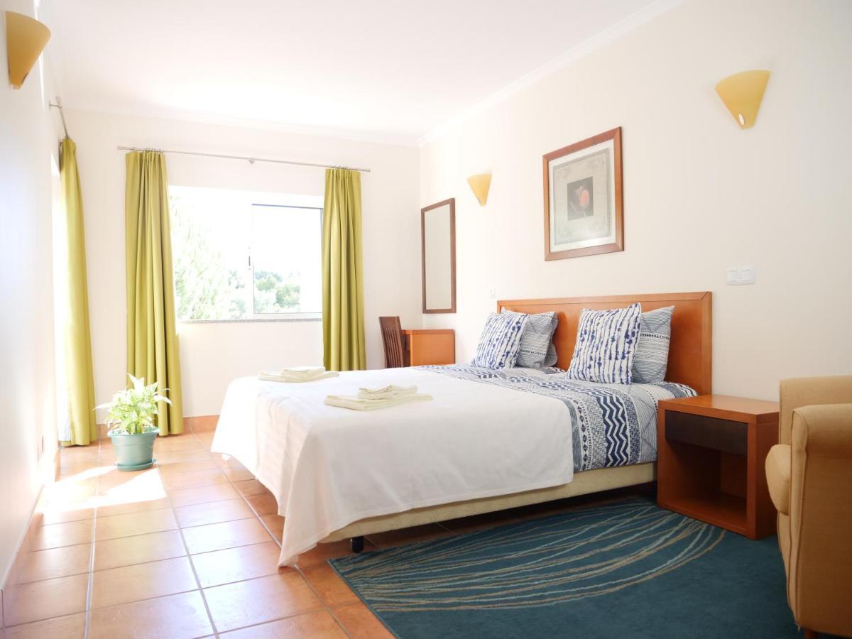 Large Penthouse Near Porto De Mos Beach With Magnificent Views In Lagos Kültér fotó